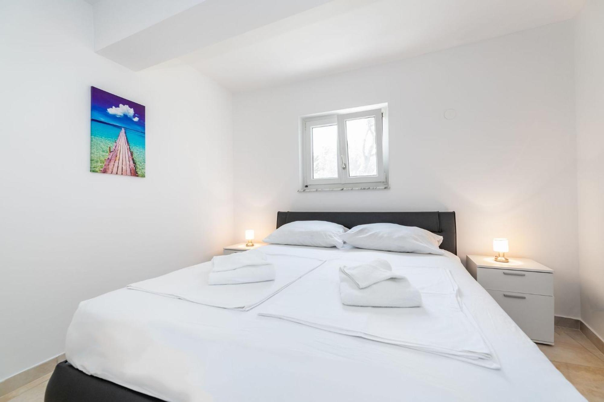 Apartments Oleander Kricin Baška Екстериор снимка