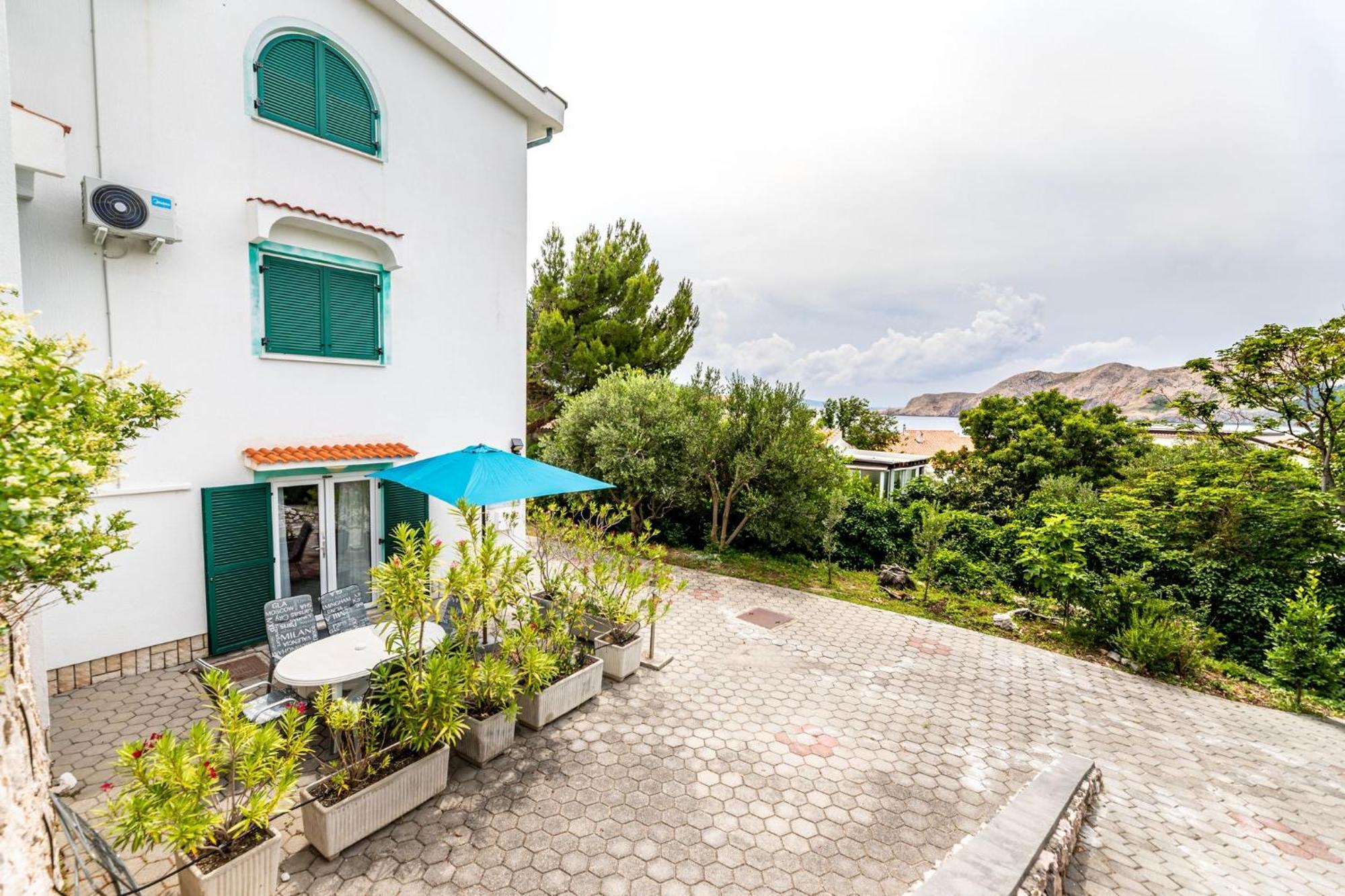 Apartments Oleander Kricin Baška Екстериор снимка